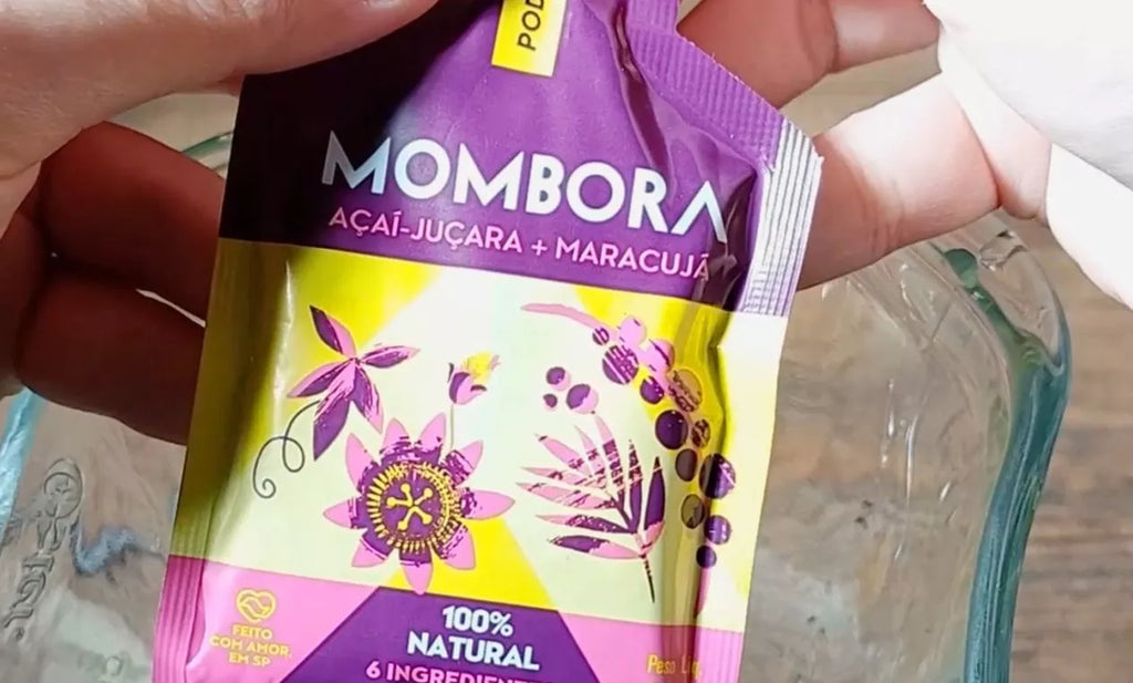 Smoothie de banana com juçara e maracujá
