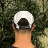 Boné Five Panel - Aba Reta - Branco e Roxo
