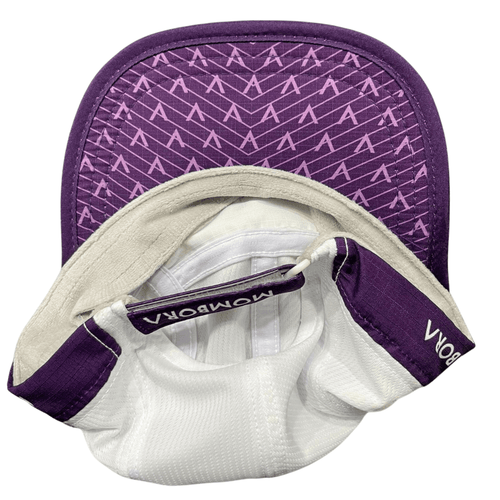 Boné Five Panel - Aba Reta - Branco e Roxo