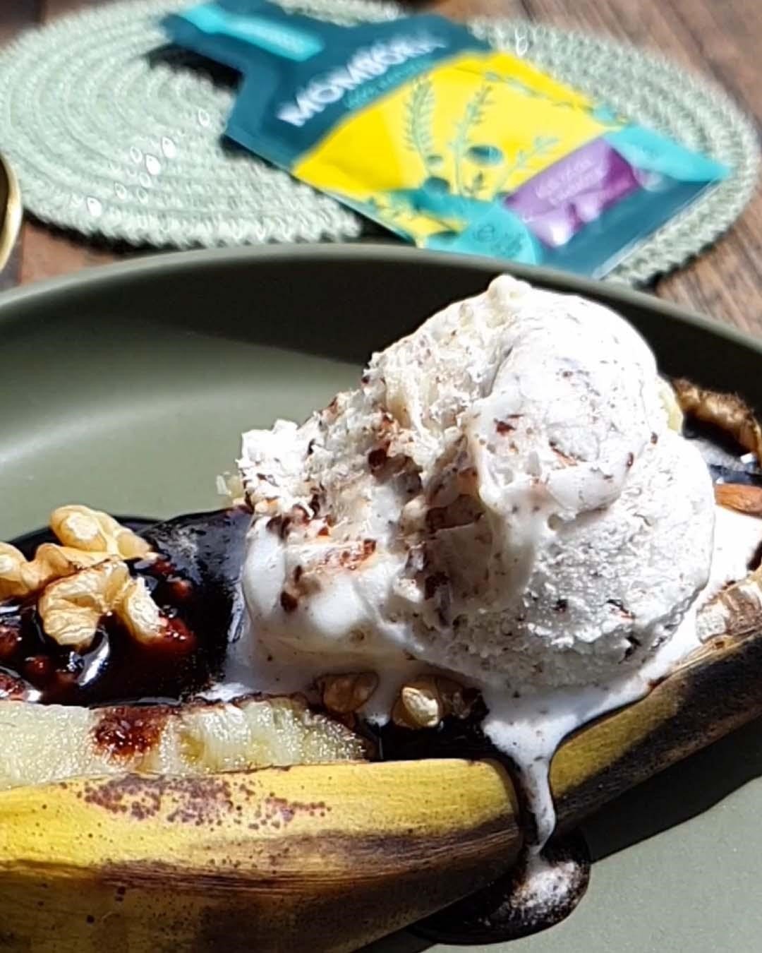 Banana Split com Juçara e Maracujá